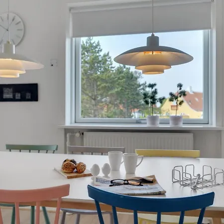 Kurt - 600m From The Sea By Interhome